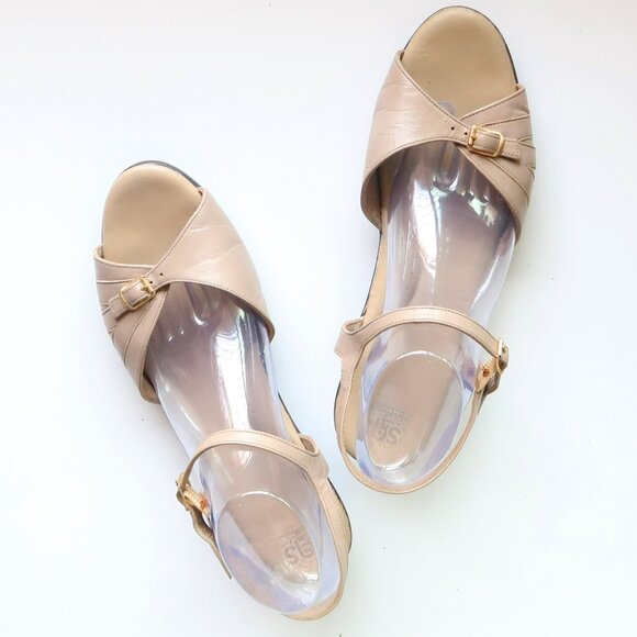 SAS Beige Soft Arch Leather Open Toe Sandals Flats Summer Wedge Comfort Shoes 11 - Picture 10 of 15